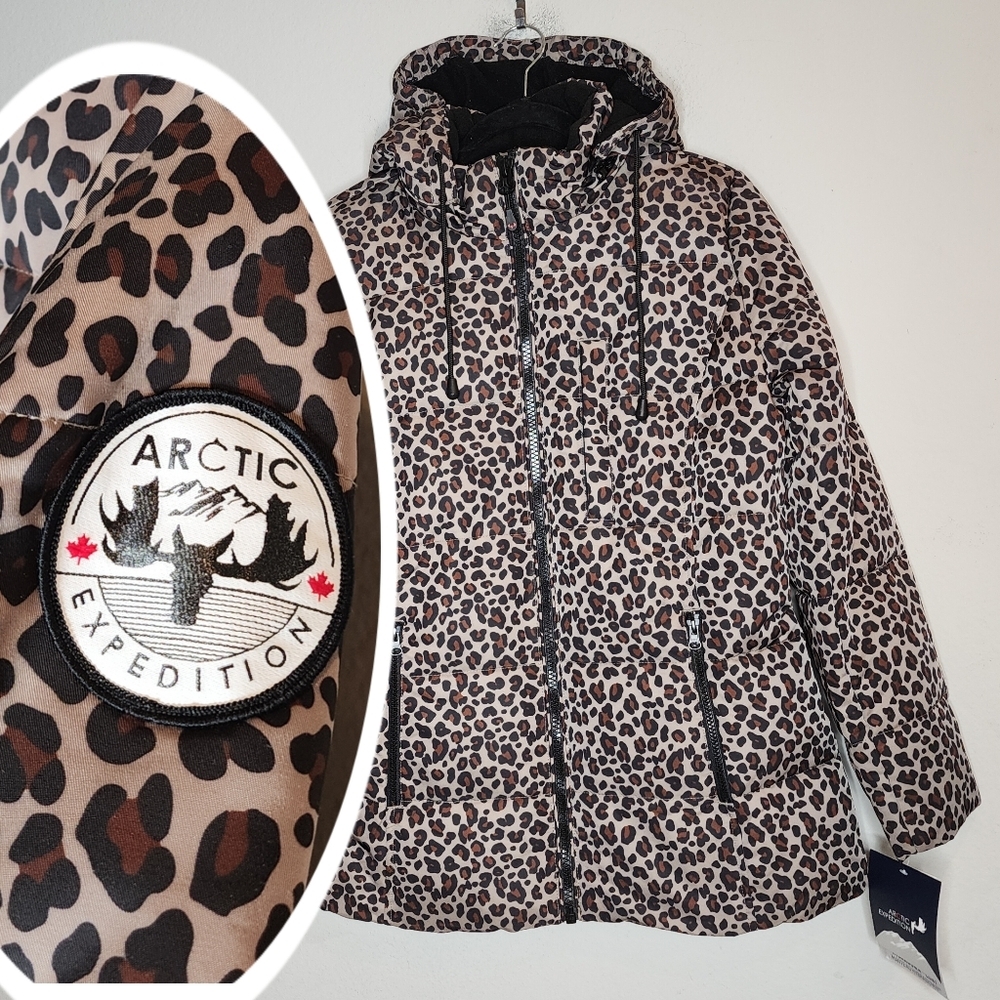 NWT Arctic Expedition Hybradown Leopard Quilted Down Coat Women's Size Small